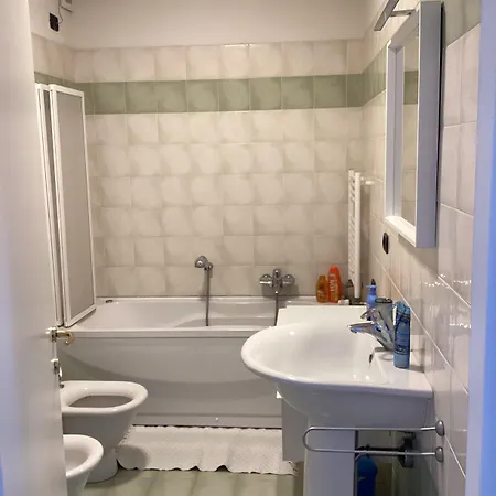 Casa Vacanze Santa Viola Di L.s. *